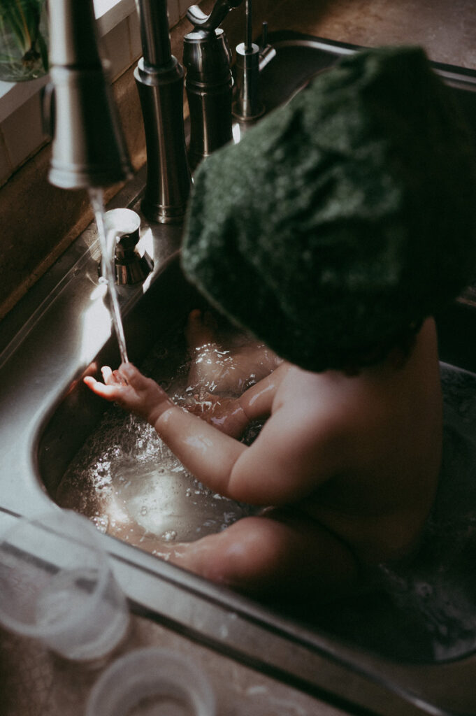 sink bath photography