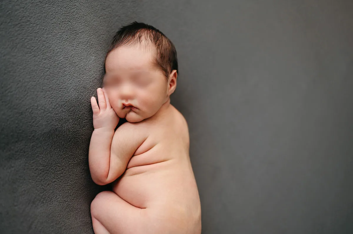 In-home newborn session in Boston by Caryn Scanlan