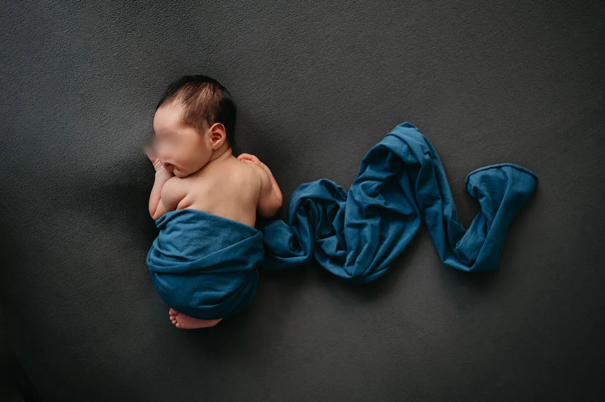 In-home newborn session in Boston by Caryn Scanlan