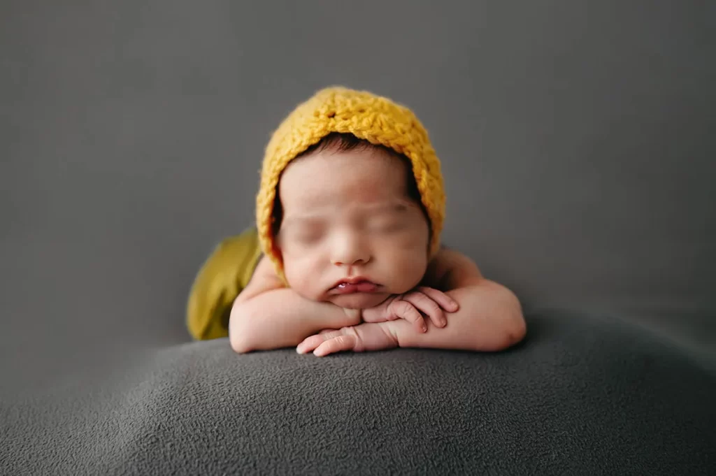 In-home newborn session in Boston by Caryn Scanlan