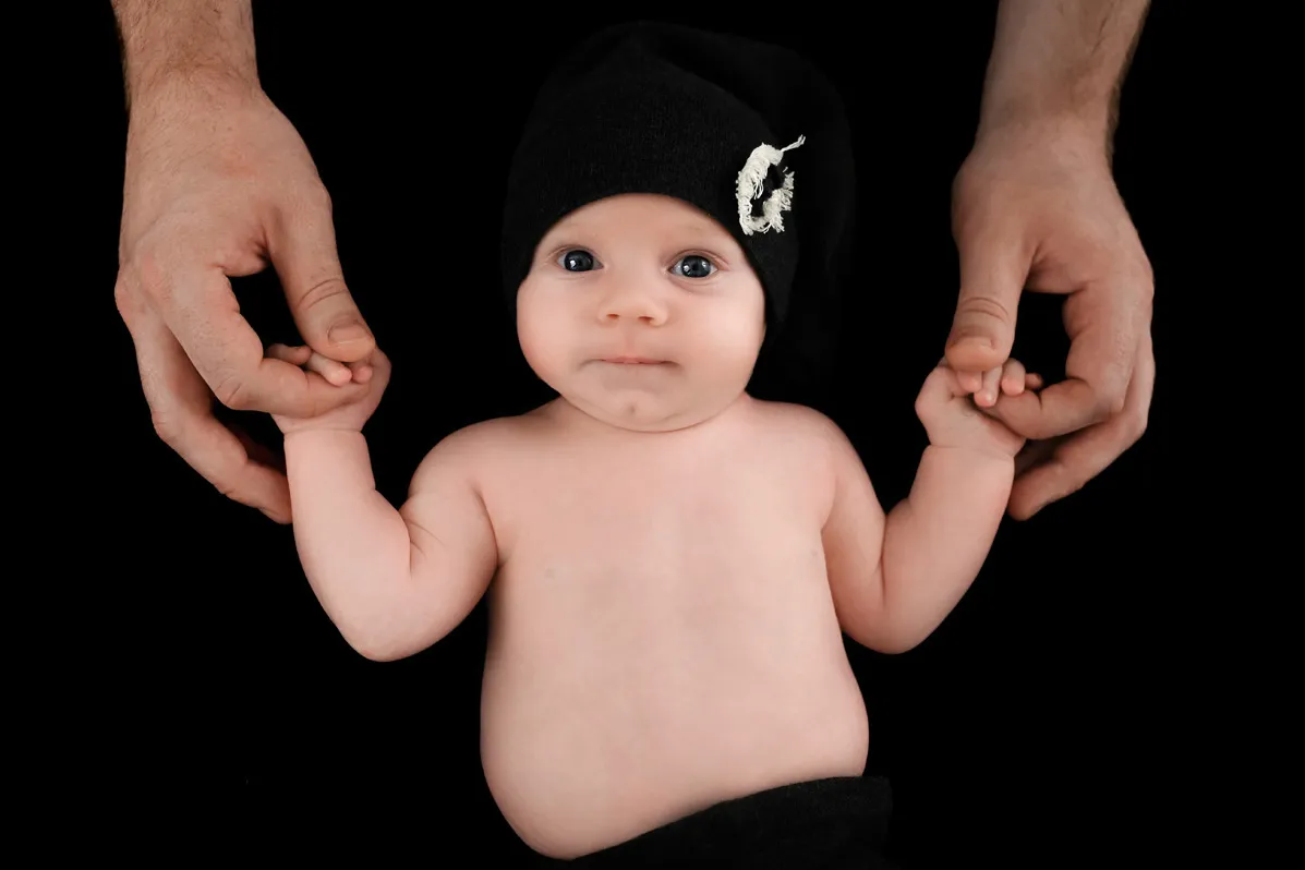 Wide awake newborn photoshoot on the South Shore near Plymouth MA by Caryn Scanlan Photography