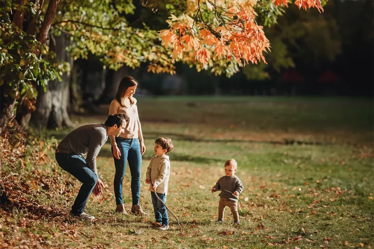 Fall Mini Sessions 2024 (with a Willow Tree, Pond & Christmas Trees!)